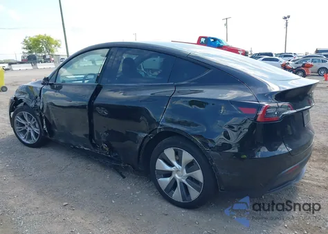 2023 Tesla Model Y Rwd z USA, uszkodzony, nr VIN 7SAYGDED8PF956018